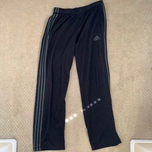 Adidas sweatpants